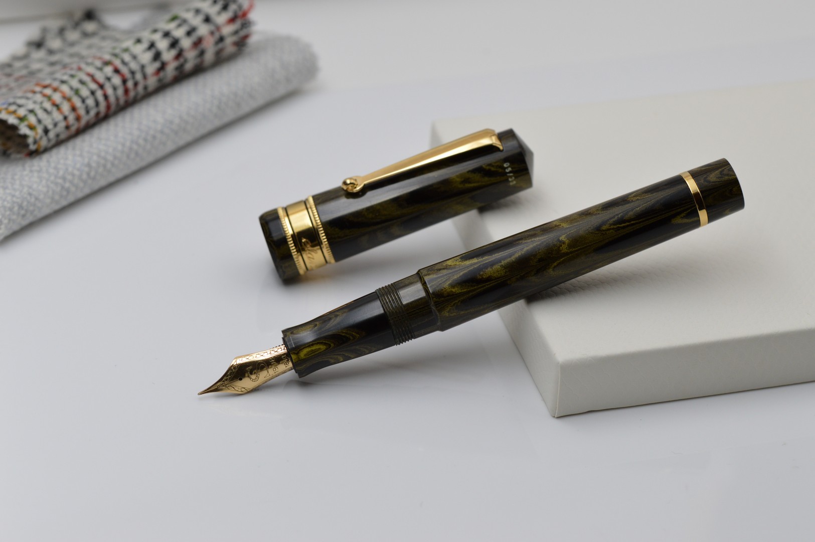 Pen Review: The Libra Fountain Pen from Santini Italia — The