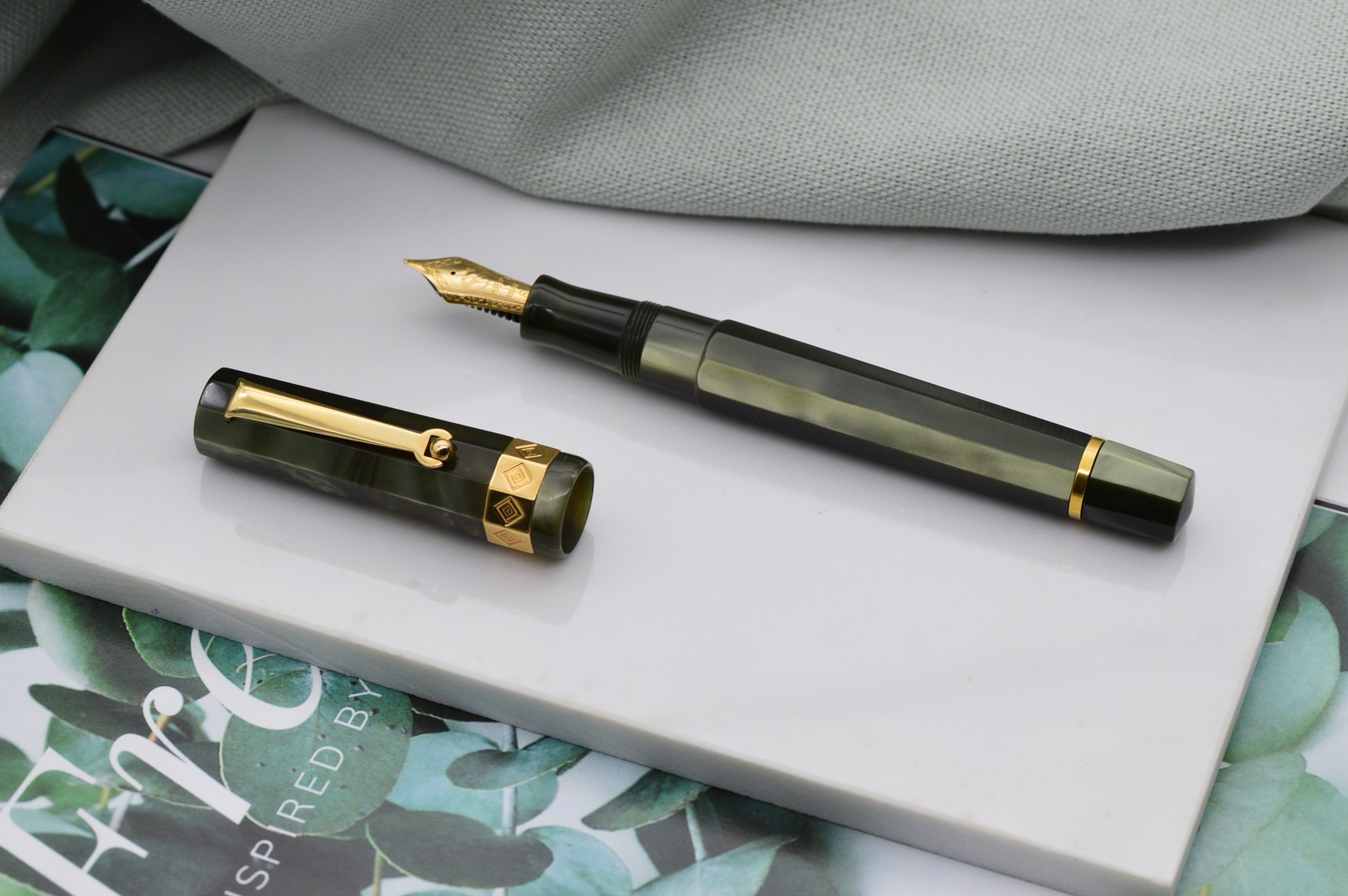 Solid Gold Nib 18 kt