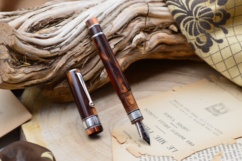 giant Rosewood